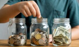 10 Best Ways to Teach Kids About Money at Every Age (3 to 18)