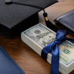 10 Best Financial Graduation Gifts for College Grads Entering the 2026 Job Market