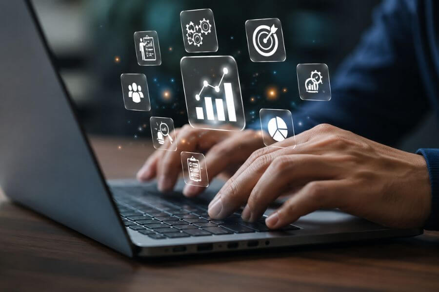 Read more about the article 10 Best High-Income Skills Worth Learning in 2026