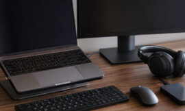 15 Biggest Side Hustle Essentials Every Remote Freelancer Needs This Year